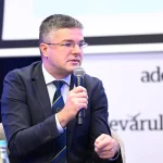 Guvernul prelungește tranziția la CAEN Rev.3: firmele au timp până la 25 martie 2027