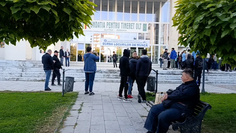 Bursa locurilor de muncă la Slatina scoate în evidență barierele pentru căutătorii de lucru