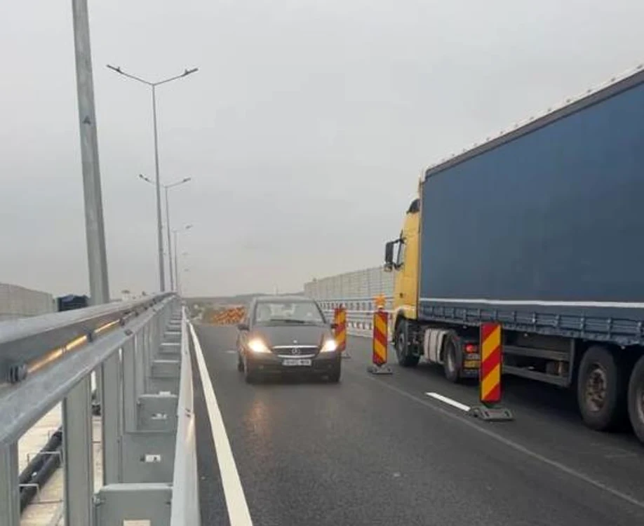 Deschis pasajul DN3 peste A0; circulația se desfășoară momentan pe două benzi