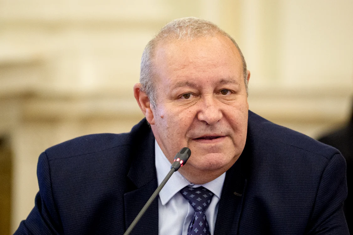 Daniel Fenechiu și-a retras semnătura de pe proiectul privind modificarea Legii drogurilor: motivele invocate